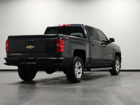 Used 2018 Chevrolet Silverado 1500 LT w/ All Star Edition AWD/4WD image 4