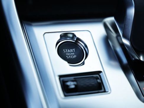 New 2024 Jaguar XF R-Dynamic SE image 55