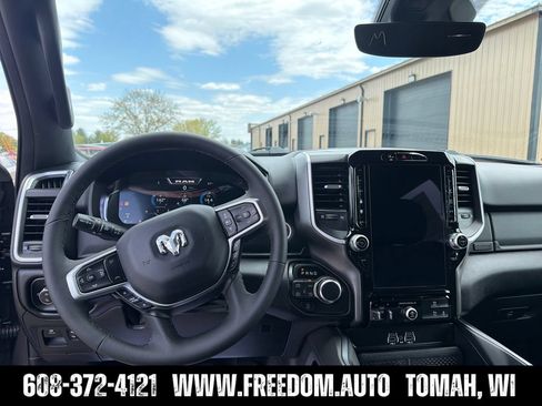 New 2026 RAM 1500 Big Horn AWD/4WD image 13