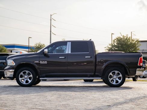 Used 2016 RAM 1500 Laramie w/ Convenience Group RWD image 9