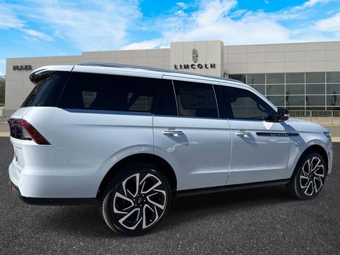 New 2026 Lincoln Navigator Black Label image 3