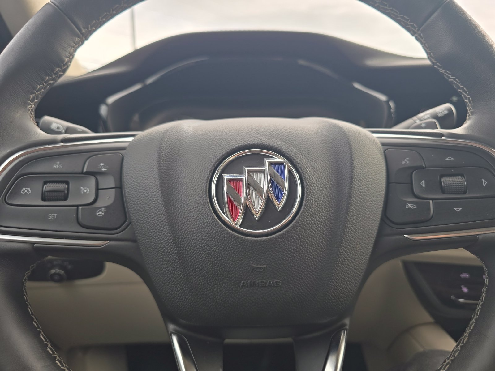Used 2023 Buick Envision Preferred AWD/4WD image 26