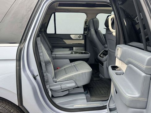 Used 2019 Lincoln Navigator L Black Label AWD/4WD image 46
