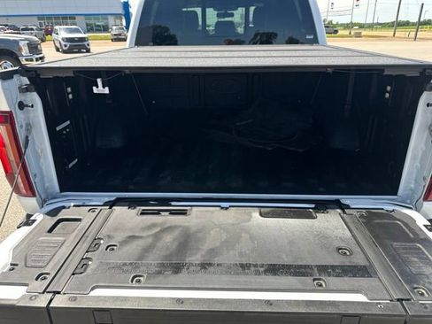 Used 2025 Ford F150 Platinum w/ FX4 Off-Road Package AWD/4WD image 18