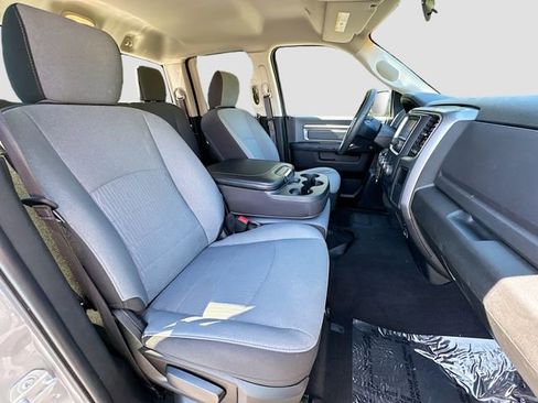 Used 2024 RAM 1500 Classic SLT image 25