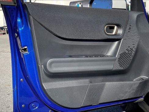 Certified 2025 MINI Cooper S image 23