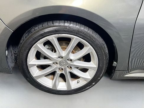 Used 2014 Toyota Avalon Limited image 13