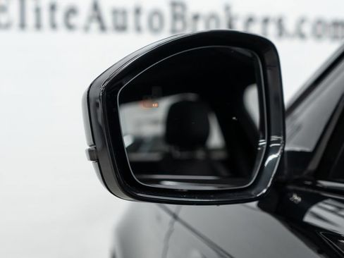 Used 2023 Land Rover Range Rover Velar R-Dynamic S AWD/4WD image 48