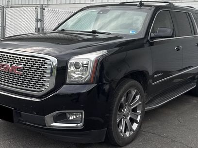 Used 2017 GMC Yukon XL Denali w/ Open Road Package