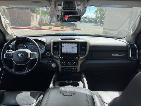 Used 2022 RAM 1500 Laramie AWD/4WD image 21