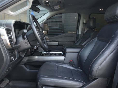 Used 2023 Ford F250 Lariat w/ Lariat Ultimate Package AWD/4WD image 16