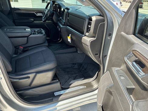 Used 2024 Chevrolet Silverado 1500 LT w/ Protection Package RWD image 14