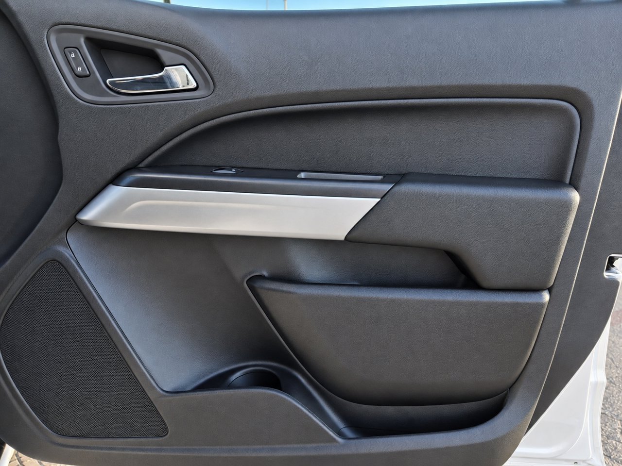 Used 2020 Chevrolet Colorado LT AWD/4WD image 30