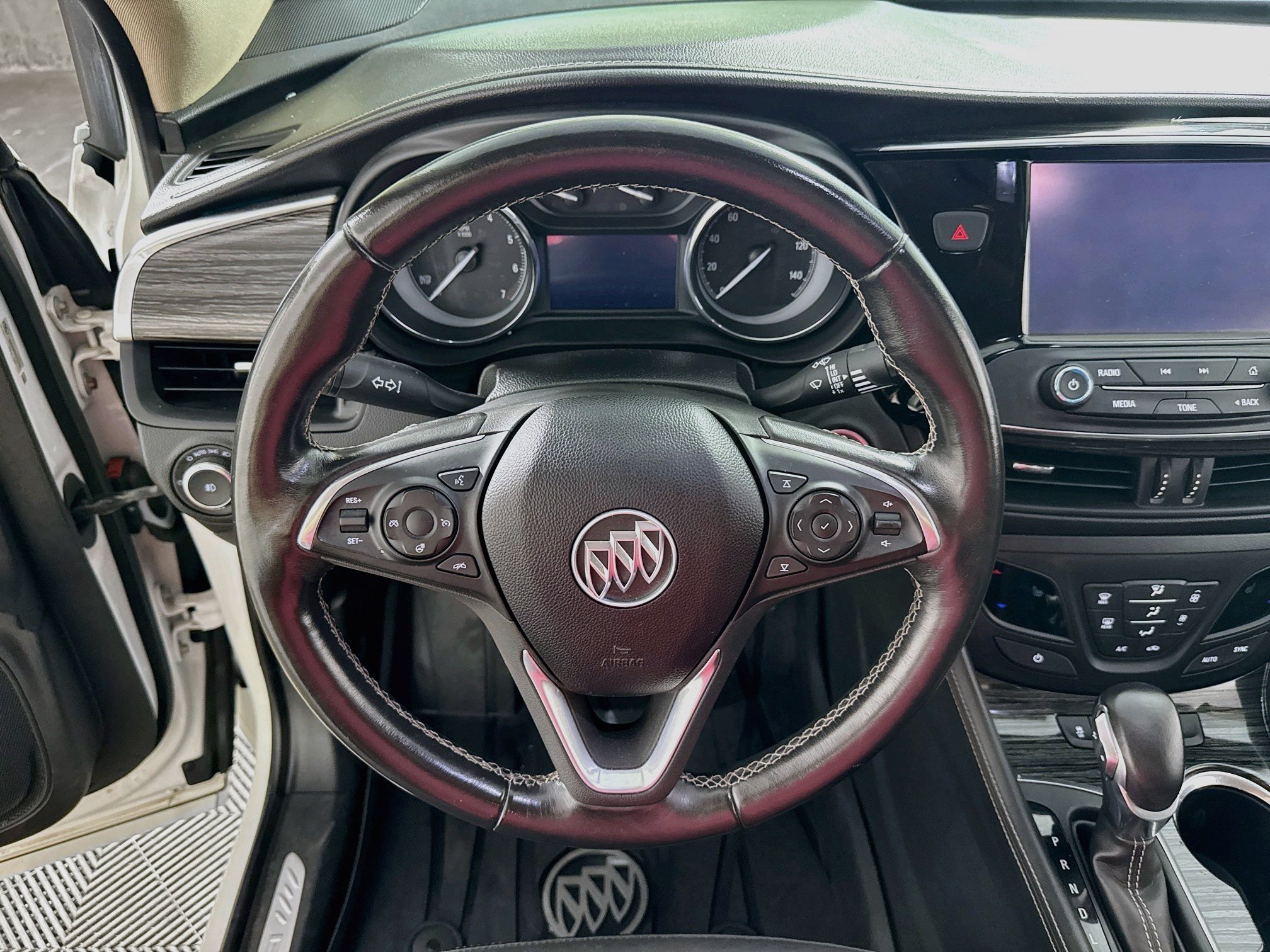 Used 2017 Buick Envision Essence AWD/4WD image 15