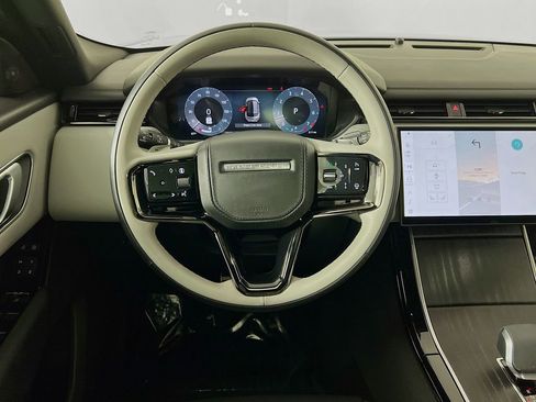 Used 2026 Land Rover Range Rover Velar Dynamic SE AWD/4WD image 11