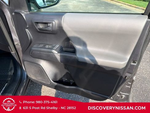 Used 2019 Toyota Tacoma SR w/ SR Convenience Package RWD image 38
