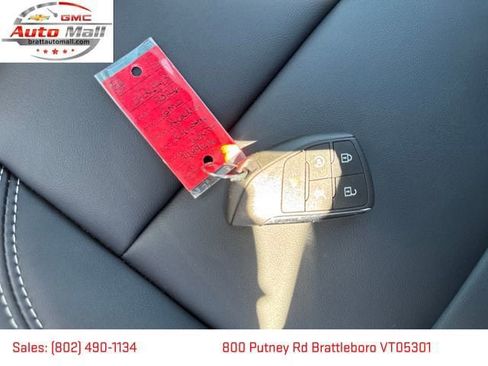 New 2026 GMC Acadia Elevation w/ Black Edition AWD/4WD image 29