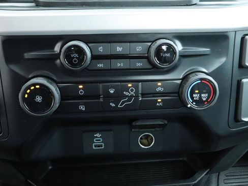 Used 2024 Ford F550 4x4 Regular Cab Super Duty image 9