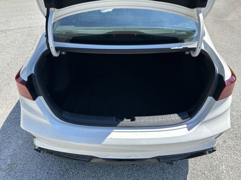 Used 2024 Kia Forte GT-Line w/ GT-Line Premium Package image 18