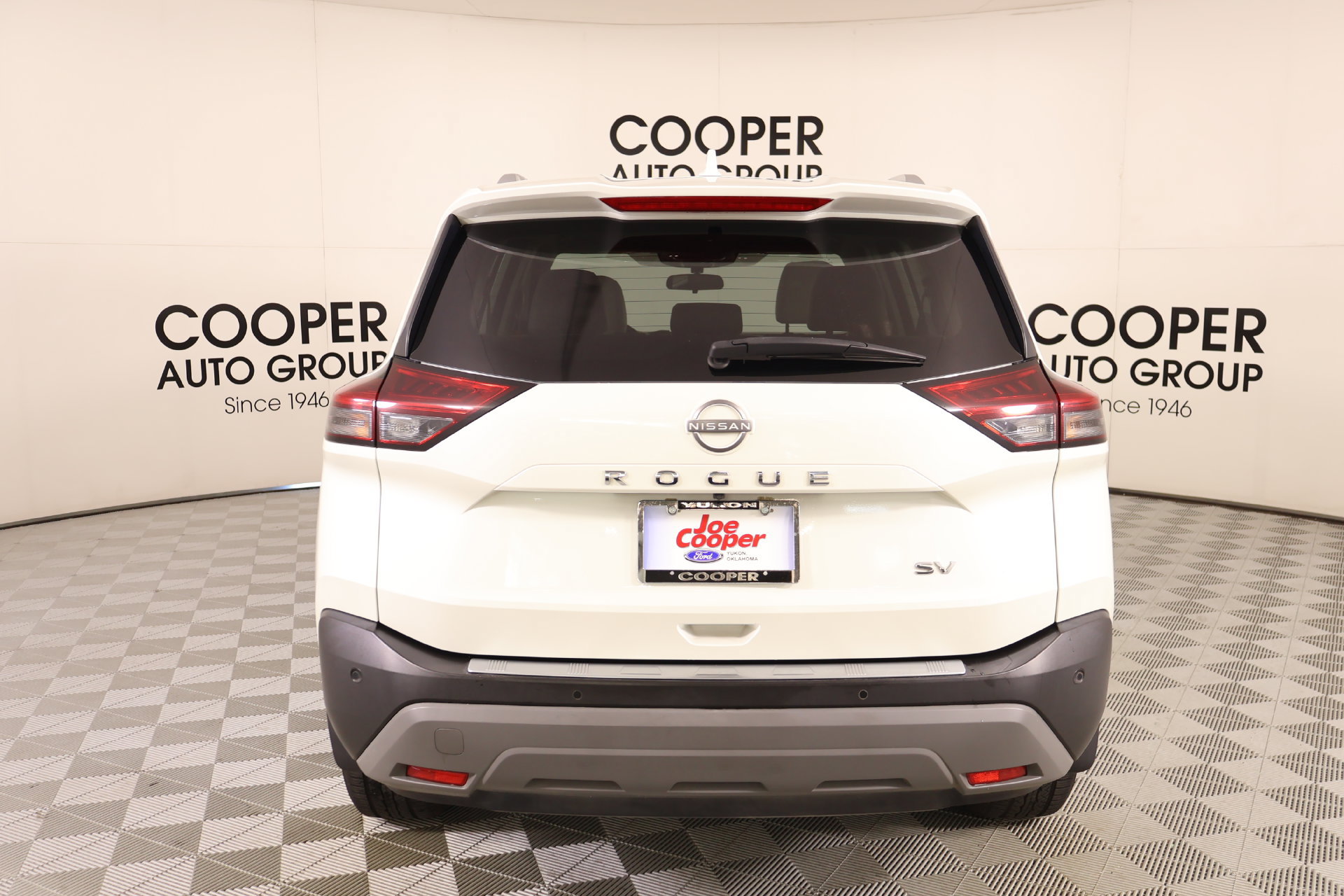 Used 2023 Nissan Rogue SV w/ SV Premium Package FWD image 22
