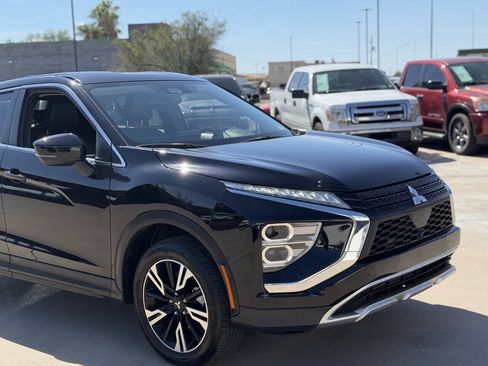 Used 2025 Mitsubishi Eclipse Cross SE AWD/4WD image 4