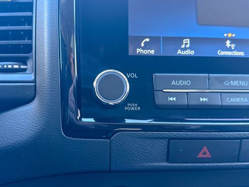 Used 2022 Nissan Frontier S image 25