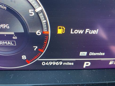 Used 2023 Mitsubishi Outlander SEL image 5