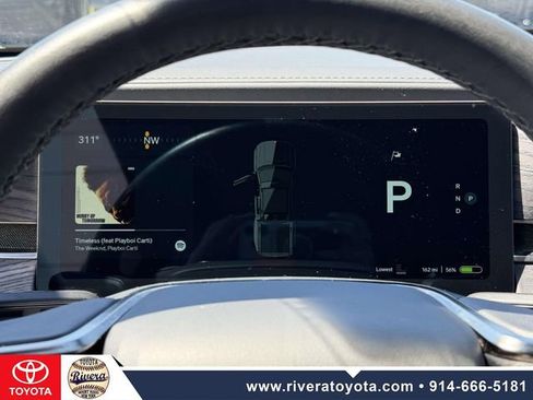 Used 2023 Rivian R1T Adventure AWD/4WD image 17
