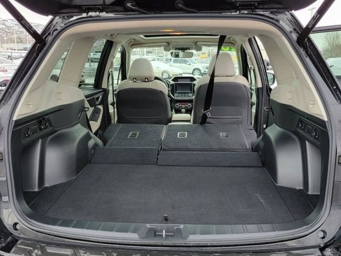 Used 2020 Subaru Forester Premium AWD/4WD image 20