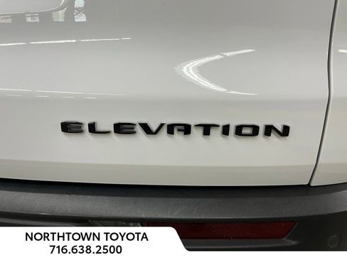 Used 2024 GMC Acadia Elevation image 35