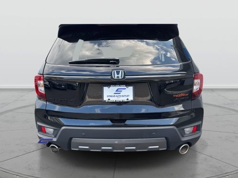 Used 2024 Honda Passport TrailSport image 6