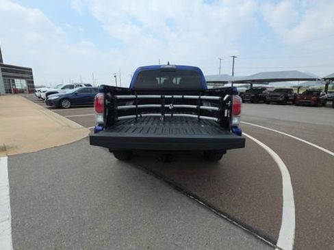 Used 2023 Toyota Tacoma TRD Sport w/ Technology Package AWD/4WD image 26