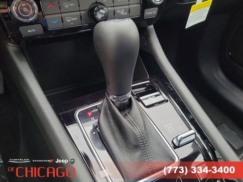 New 2026 Jeep Compass Latitude AWD/4WD image 33