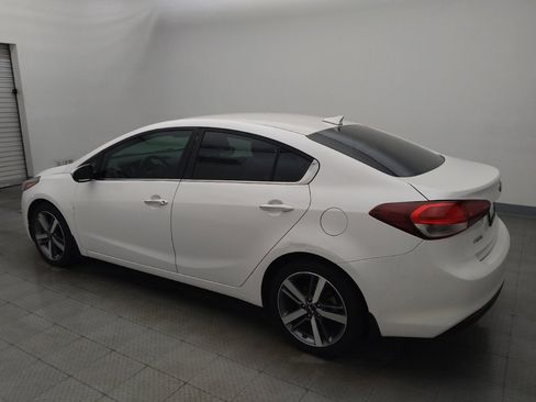Used 2017 Kia Forte EX FWD image 3