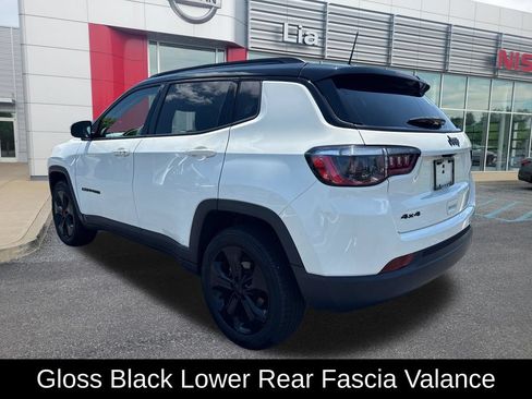 Used 2021 Jeep Compass Latitude AWD/4WD image 12