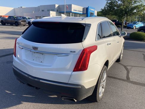 Used 2017 Cadillac XT5 Luxury w/ Driver Awareness Package FWD image 7