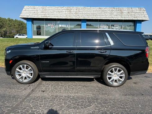 Certified 2022 Chevrolet Tahoe High Country image 3