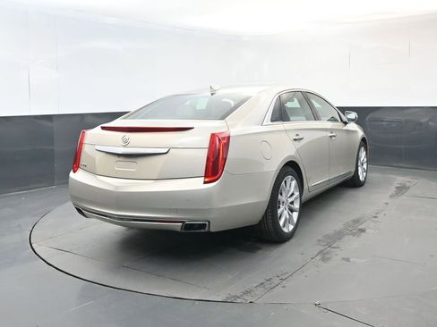Used 2015 Cadillac XTS Luxury w/ Driver Awareness Package image 5