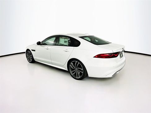 New 2024 Jaguar XF R-Dynamic SE image 7