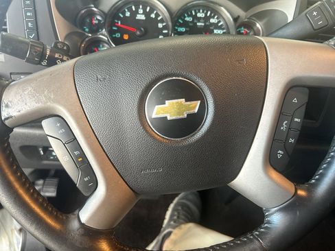 Used 2013 Chevrolet Silverado 2500 LT w/ Interior Plus Package image 15