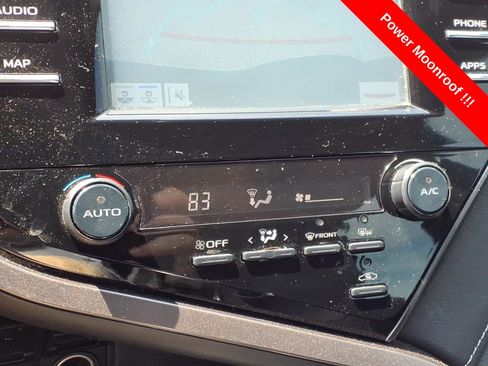 Used 2019 Toyota Camry SE w/ Convenience Package image 21