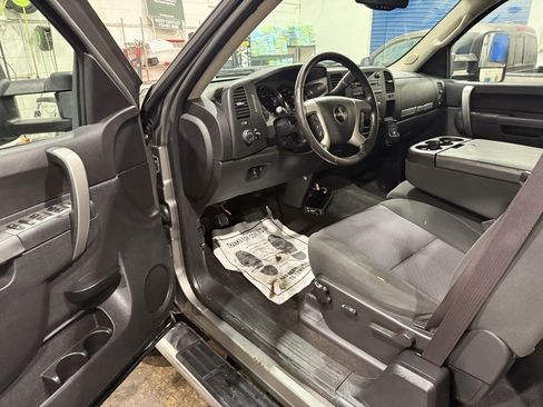 Used 2012 GMC Sierra 2500 SLE w/ HD SLE Premium Package image 10