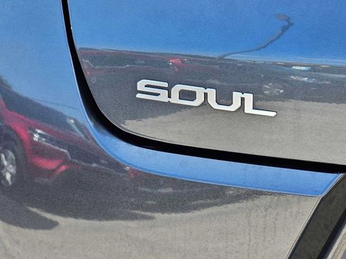 Certified 2024 Kia Soul LX w/ Option Group 015 FWD image 13