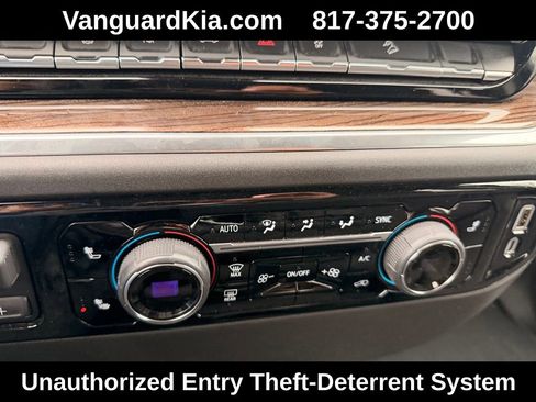Used 2025 Chevrolet Silverado 2500 LT AWD/4WD image 23