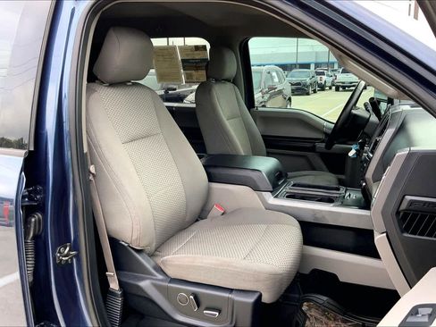 Used 2015 Ford F150 XLT w/ Equipment Group 302A Luxury image 9