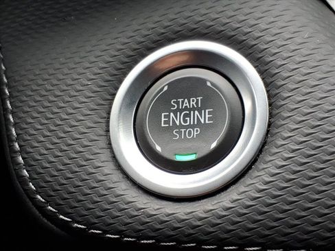 Used 2025 Chevrolet Equinox LT image 23