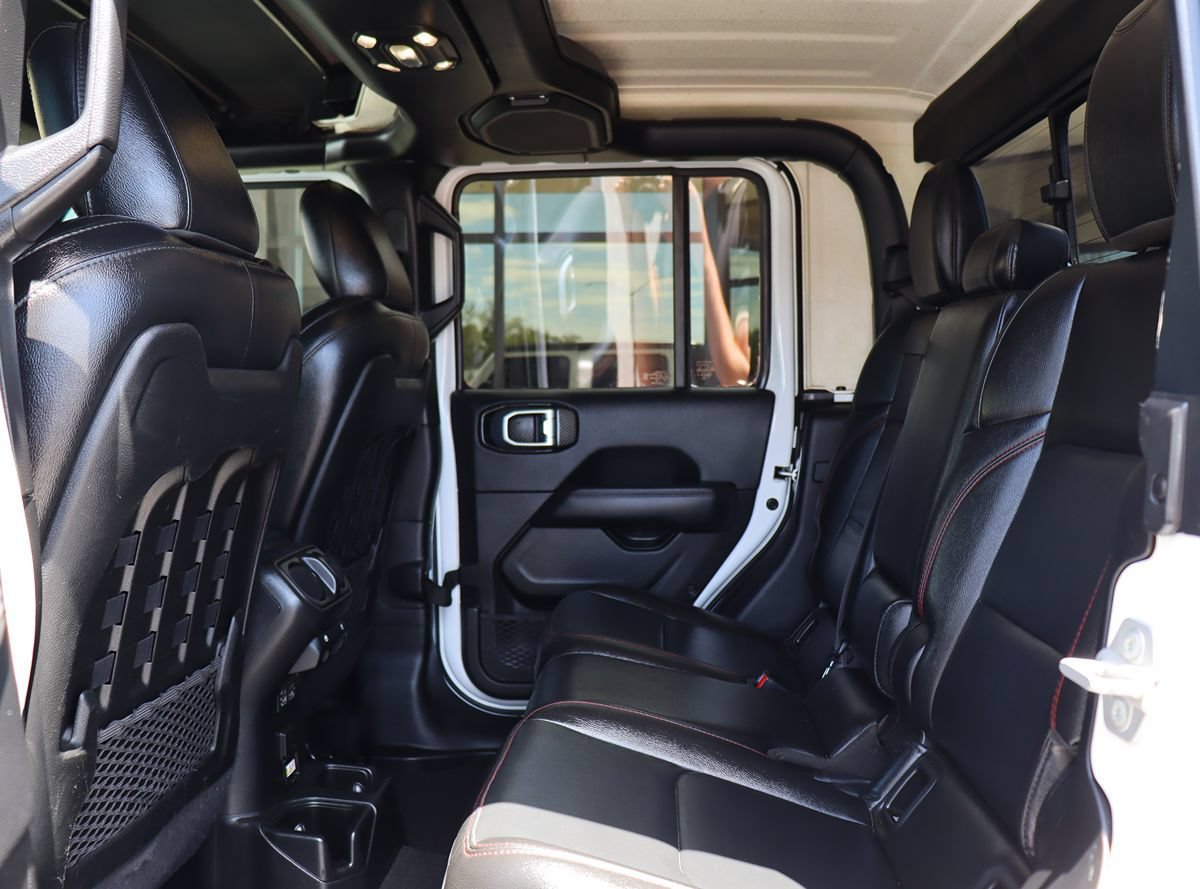 Used 2021 Jeep Gladiator Rubicon AWD/4WD image 35