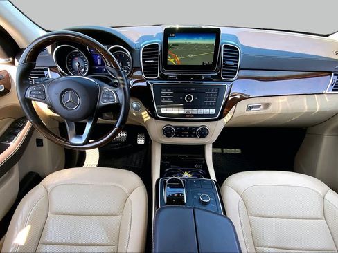 Used 2017 Mercedes-Benz GLE 400 4MATIC image 16