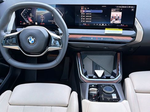 Used 2025 BMW X3 xDrive30i w/ Premium Package image 27