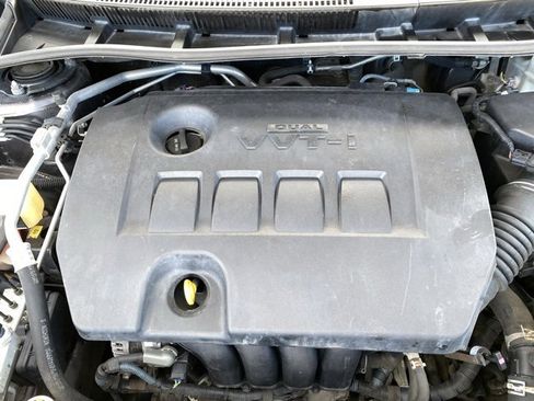 Used 2013 Toyota Corolla S image 21